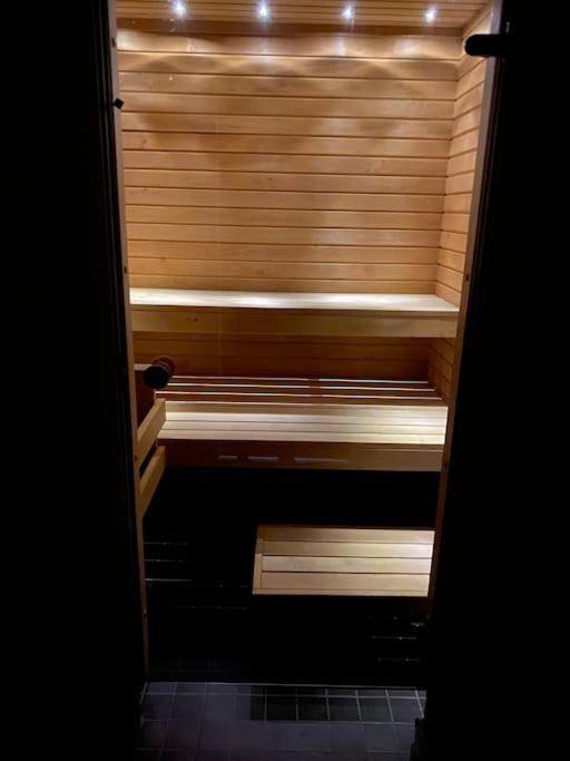 Meren Laeheisyydessae Iso Yksioe Helsinki Dış mekan fotoğraf